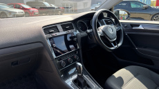 Volkswagen Golf 1.5 TSI EVO SE [Nav] 5dr DSG Petrol Hatchback